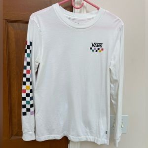 Like New Vans long sleeve white long sleeve T-shirt with sleeve color block